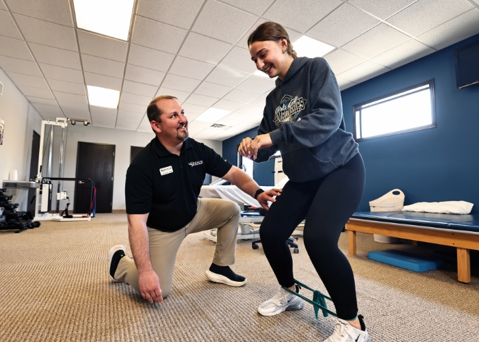 10-Freeland-Practice-Renue-Physical-Therapy-Freeland-MI