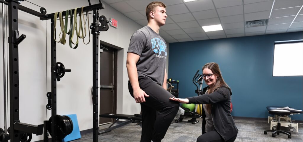 Gallery-Renue-Physical-Therapy-Auburn-MI (10)