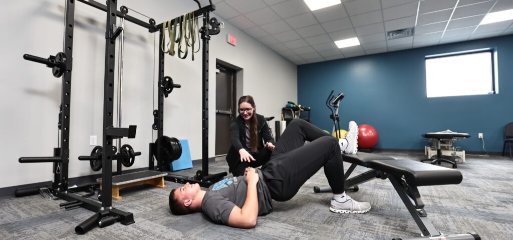 Gallery-Renue-Physical-Therapy-Auburn-MI (12)