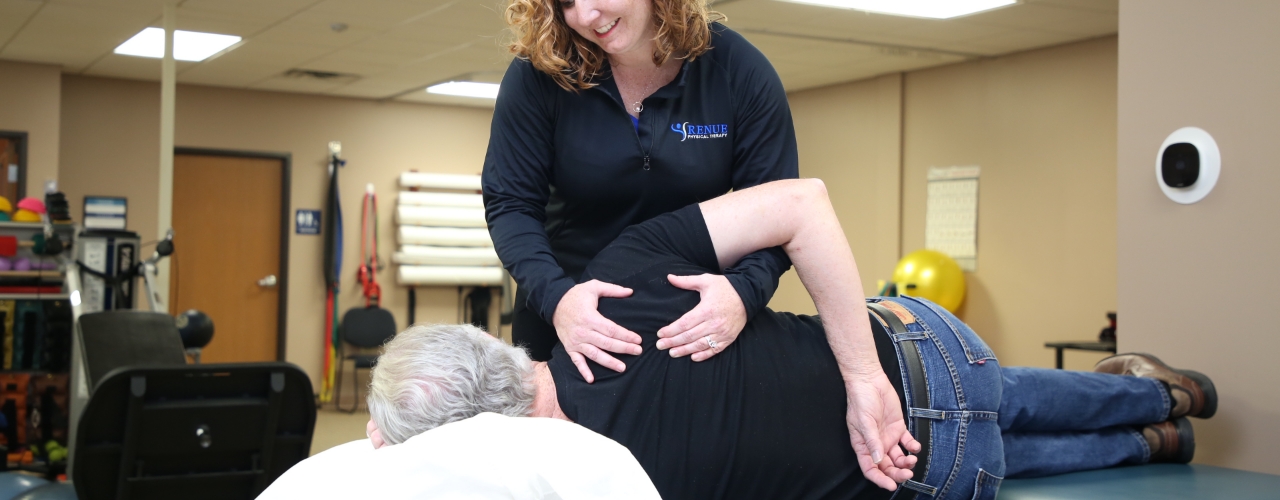shoulder-pain-relief-Renue-Physical-Therapy-mid-Michigan